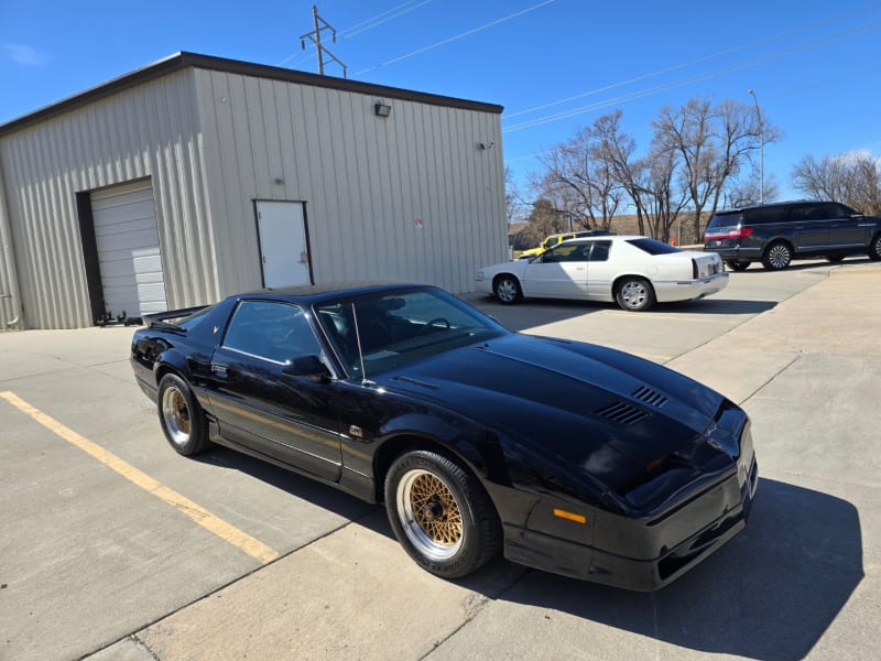 Pontiac Firebird 1987 price $27,980