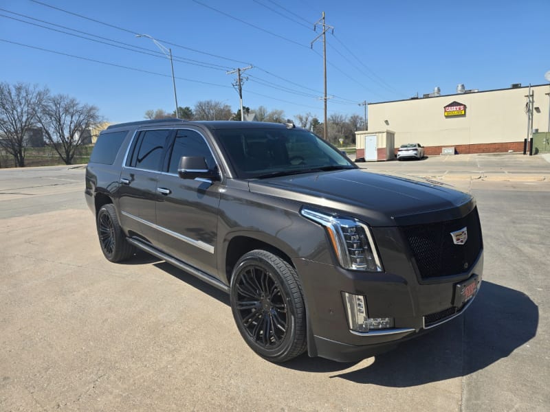 Cadillac Escalade ESV 2020 price $45,980