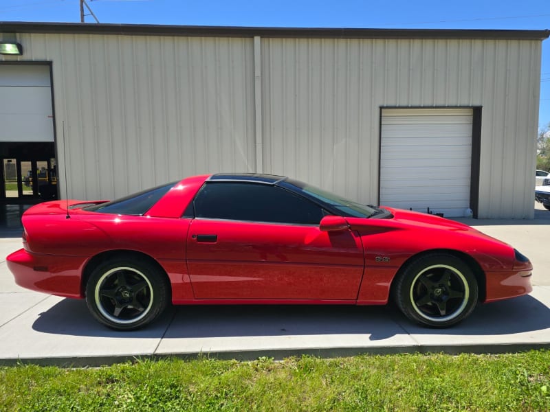 Chevrolet Camaro 1996 price $16,980