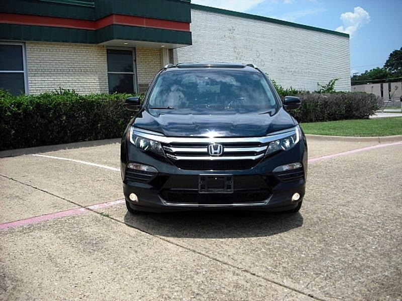 Honda Pilot 2016 price $20,995