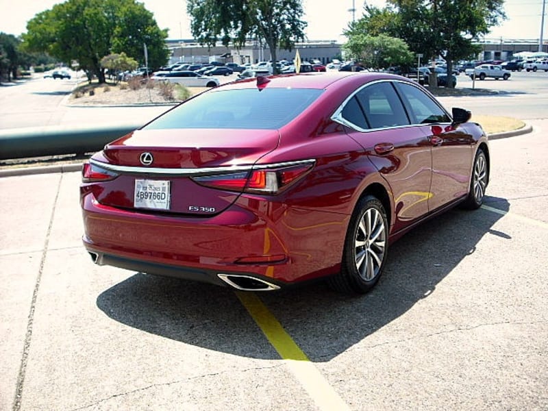 Lexus ES 350 2020 price $31,823