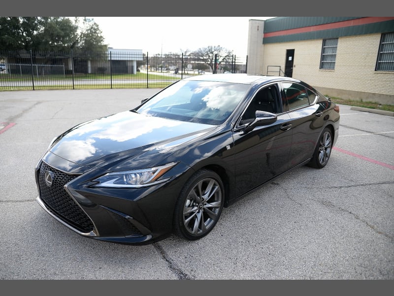 Lexus ES 2021 price $32,995