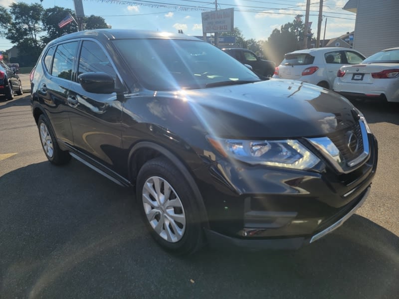 Nissan Rogue 2018 price $16,999