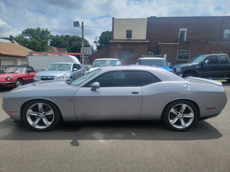 Dodge Challenger 2018 price $23,499