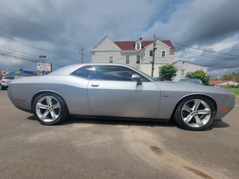 Dodge Challenger 2018 price $22,999