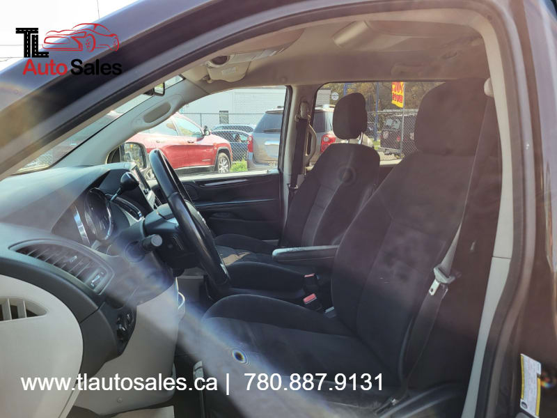 Dodge Grand Caravan 2014 price $13,500