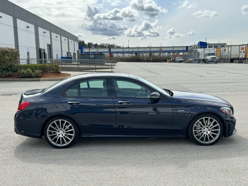 Mercedes-Benz C-Class 2019 price $47,900