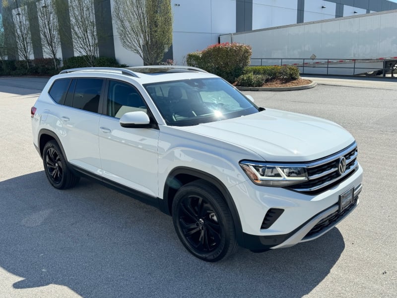 Volkswagen Atlas 2022 price $44,900