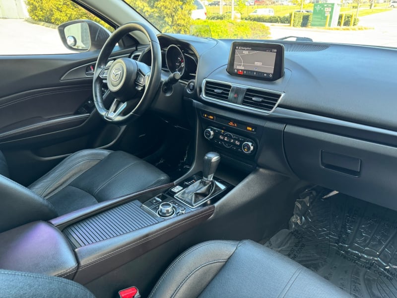 Mazda Mazda3 2018 price $19,900