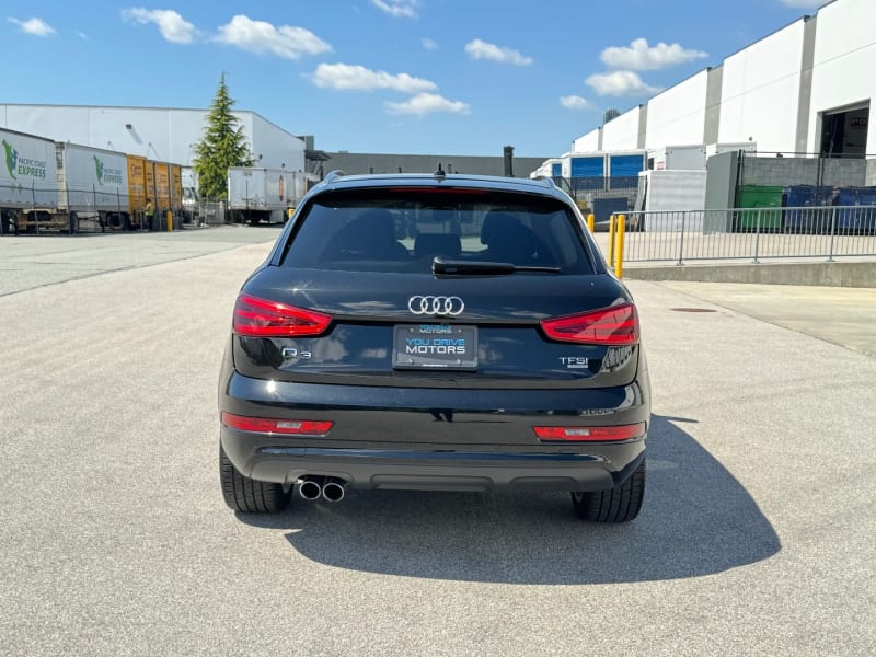 Audi Q3 2015 price $22,900