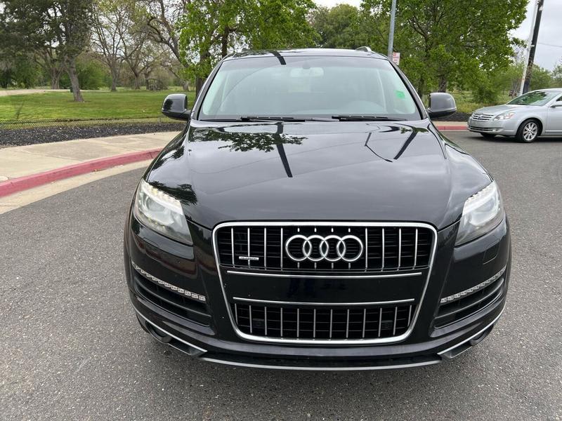 Audi Q7 2012 price $13,250