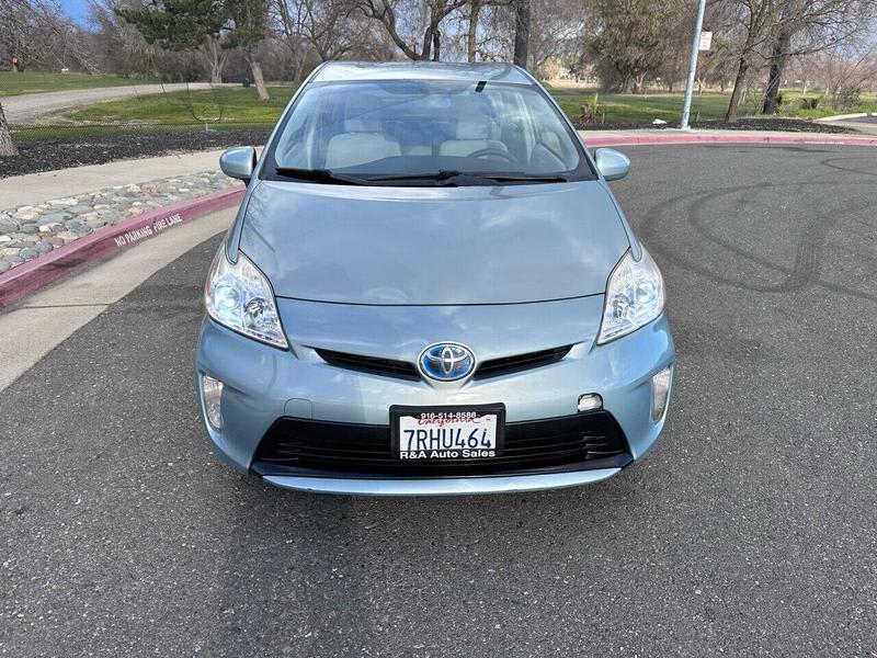 Toyota Prius 2012 price $11,250