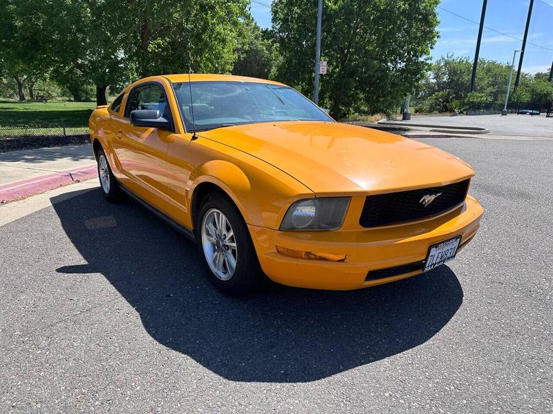 Ford Mustang 2007 price $7,995