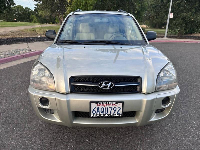 Hyundai Tucson 2007 price $7,250