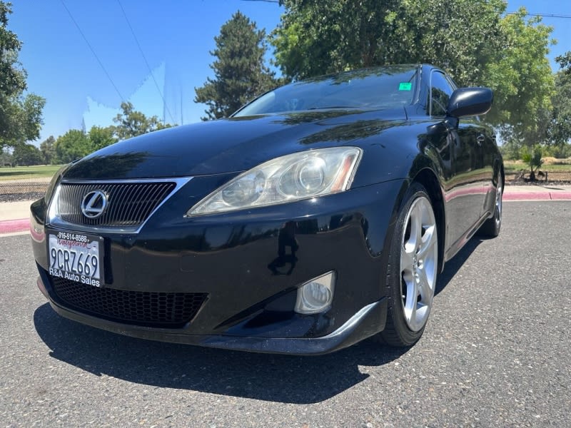 Lexus IS 250 2007 price $11,995