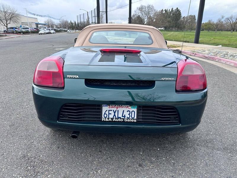 Toyota MR2 Spyder 2002 price $13,795