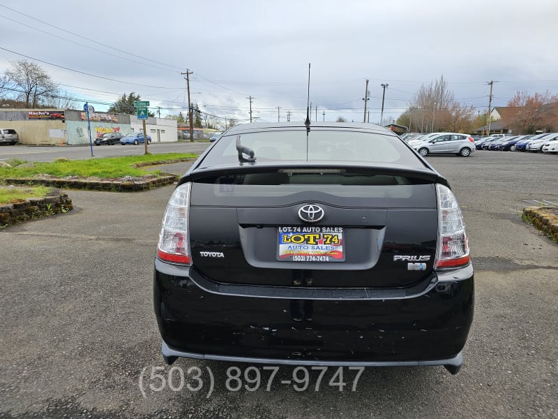 Toyota Prius 2007 price $7,495