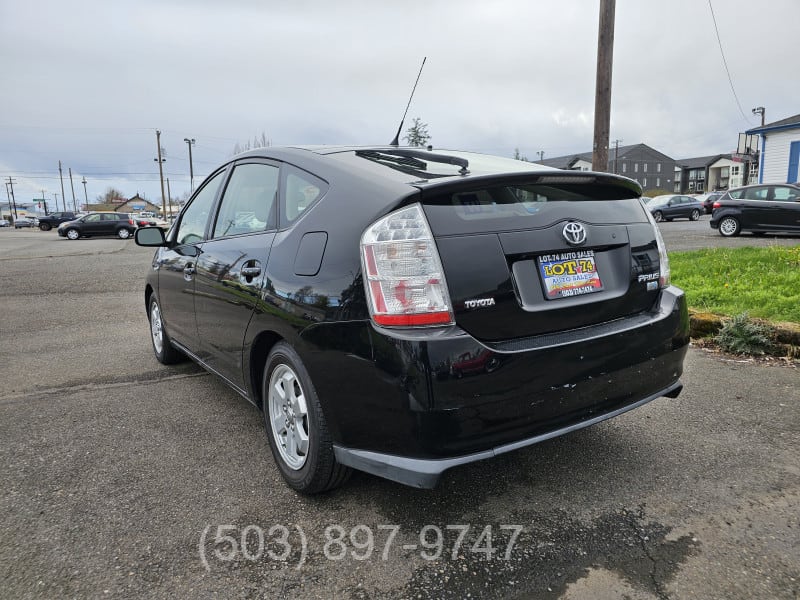 Toyota Prius 2007 price $7,495