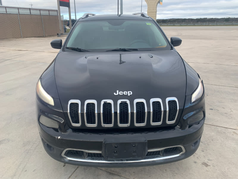 Jeep Cherokee 2015 price $9,600