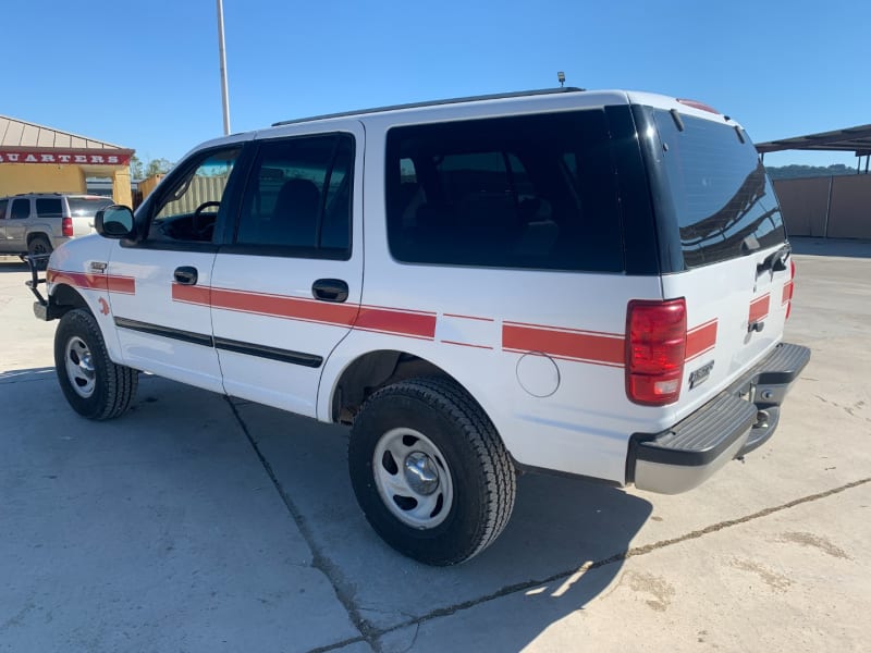 Ford Expedition 2000 price $4,800