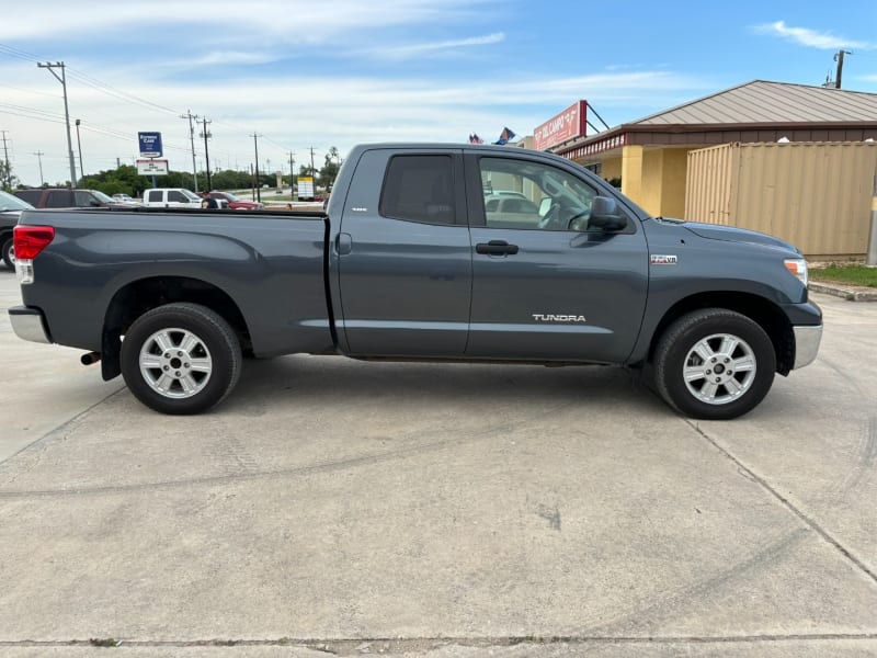 Toyota Tundra 2010 price $10,995