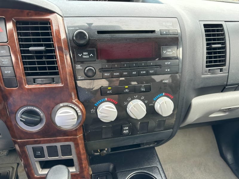 Toyota Tundra 2010 price $10,995