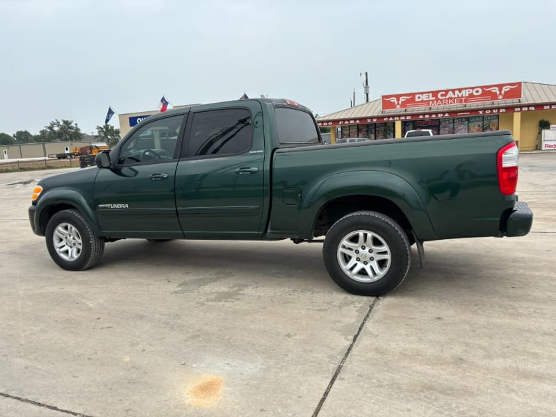 Toyota Tundra 2004 price $10,900