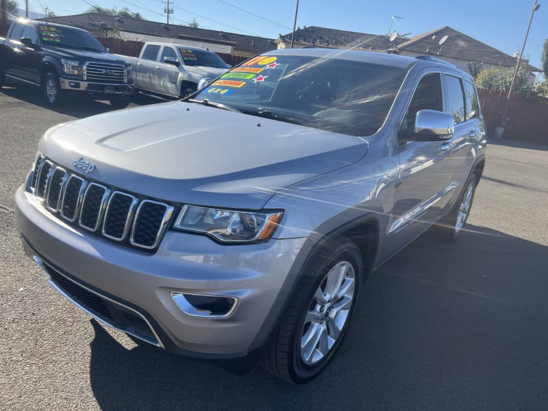 Jeep Grand Cherokee 2017 price $23,995