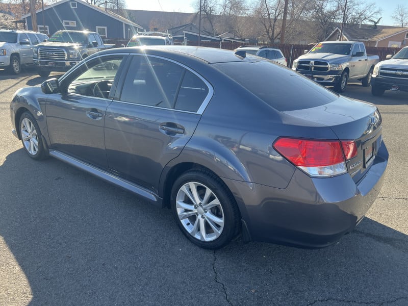 Subaru Legacy 2014 price $12,995