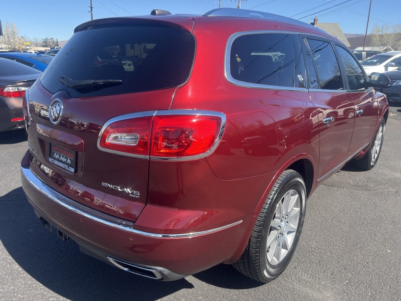 Buick Enclave 2017 price $18,995