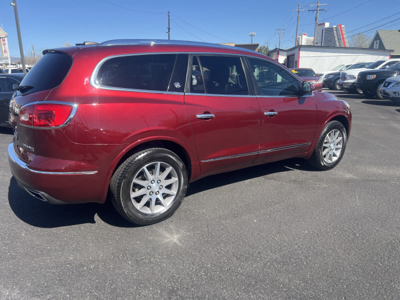 Buick Enclave 2017 price $18,995