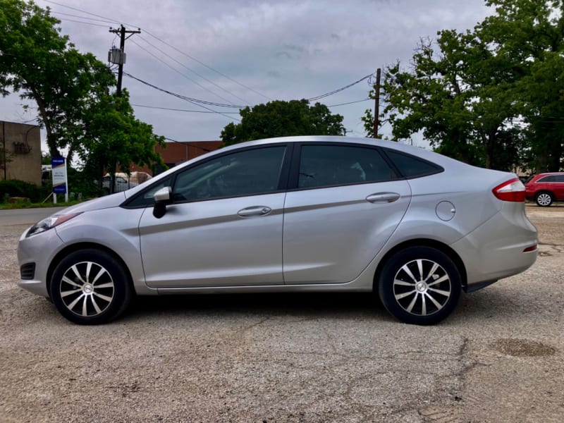 Ford Fiesta 2019 price $9,999