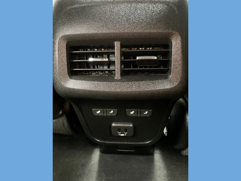 Chevrolet Equinox 2019 price $16,499