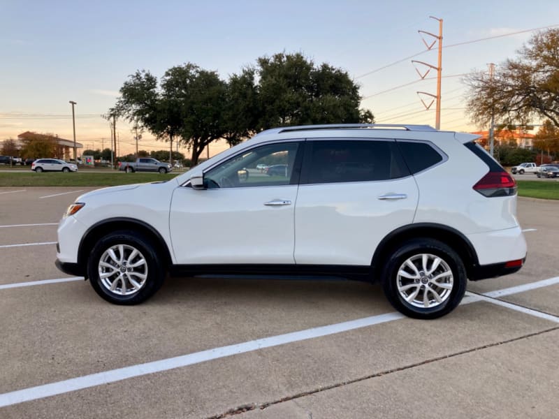 Nissan Rogue 2020 price $17,499