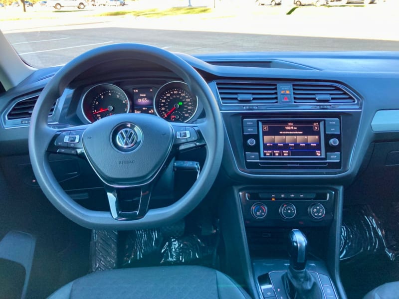 Volkswagen Tiguan 2019 price $13,999