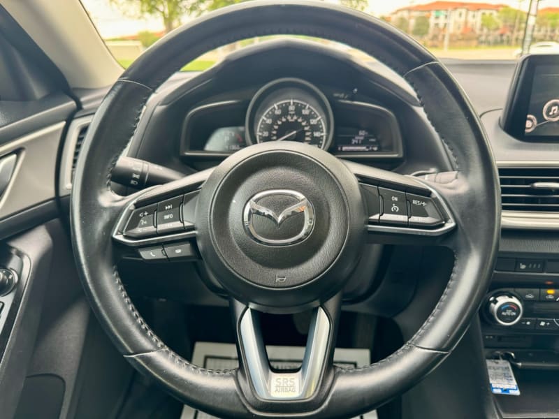 Mazda Mazda3 4-Door 2018 price $15,999