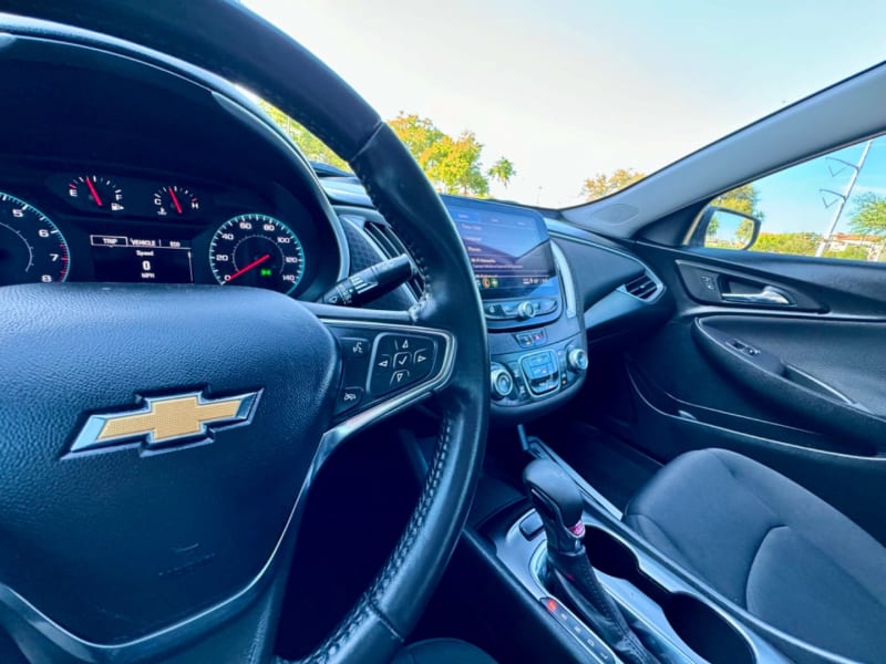 Chevrolet Malibu 2021 price $15,999