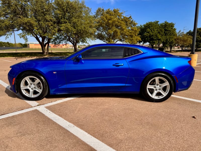 Chevrolet Camaro 2018 price $17,999