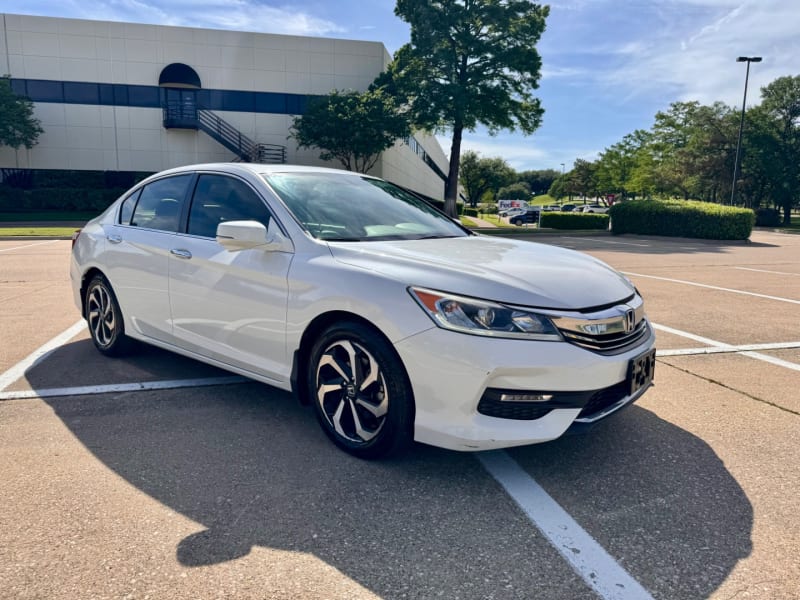 Honda Accord Sedan 2017 price $15,999