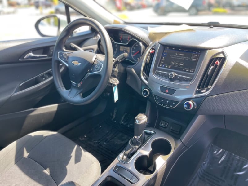 Chevrolet Cruze 2019 price $10,999