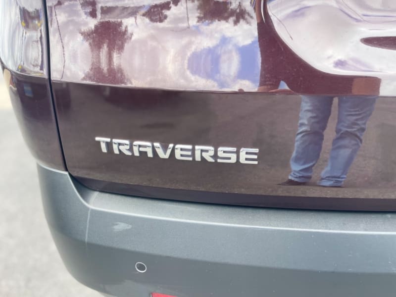 Chevrolet Traverse 2022 price $30,999