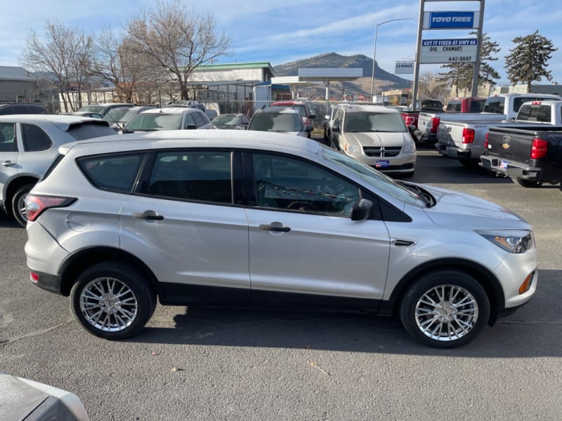 Ford Escape 2018 price $12,999