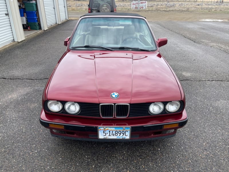 BMW 3-Series 1992 price $17,599