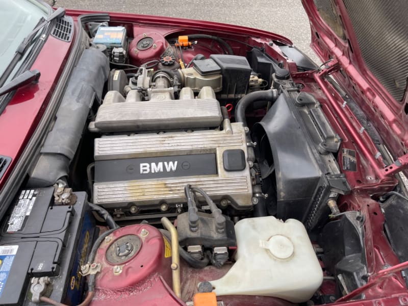 BMW 3-Series 1992 price $17,599