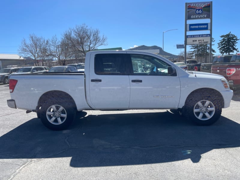 Nissan Titan 2006 price $8,999