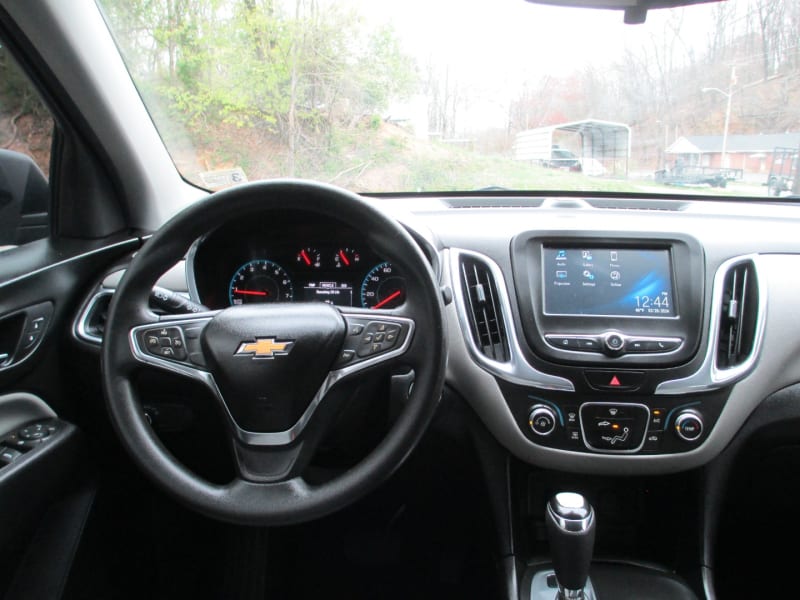 Chevrolet Equinox 2018 price $12,995