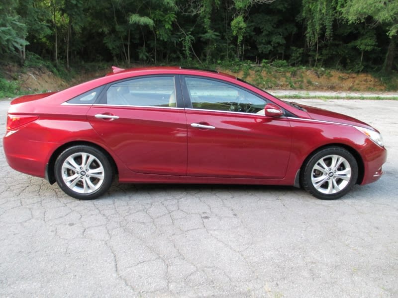 Hyundai Sonata 2011 price $6,695