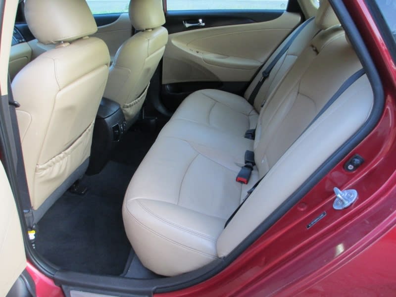 Hyundai Sonata 2011 price $6,695