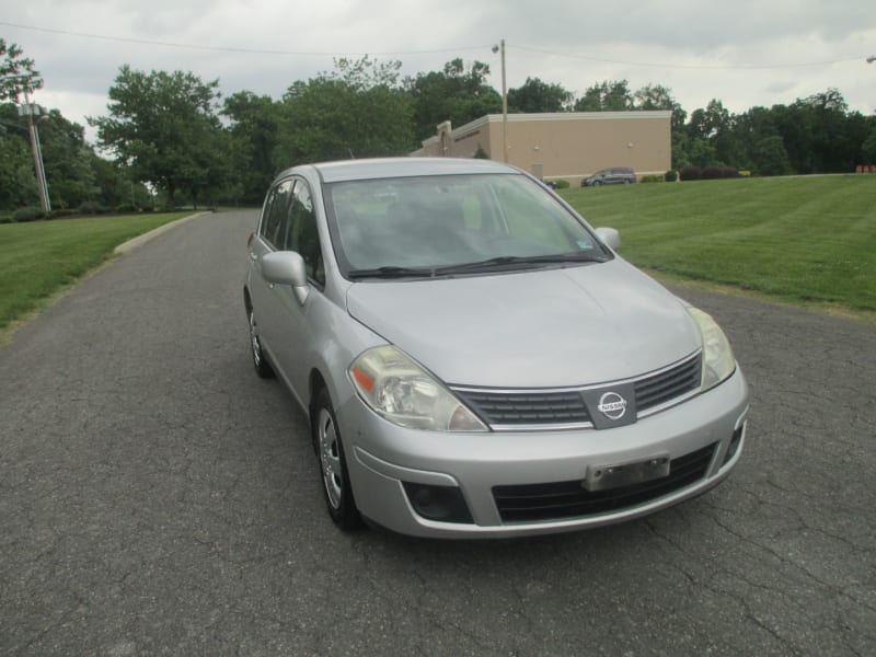 Nissan Versa 2012 price $4,995