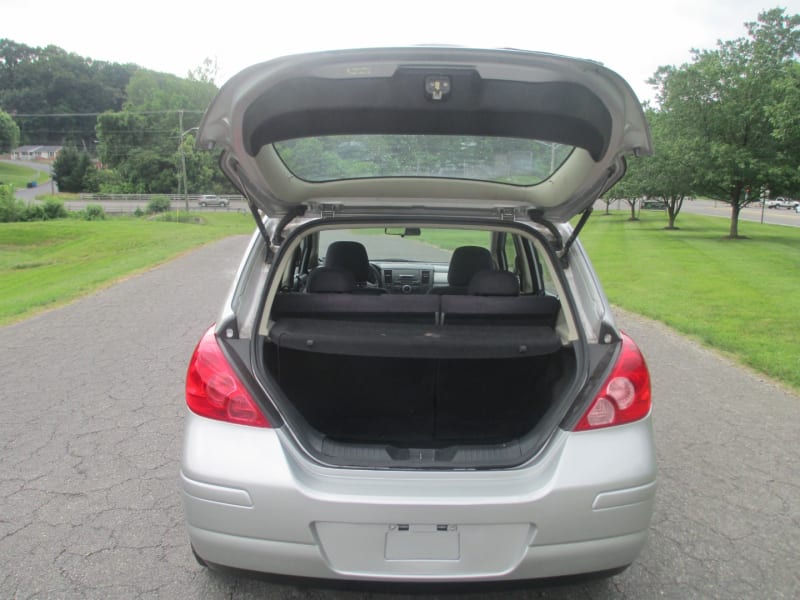 Nissan Versa 2012 price $4,995